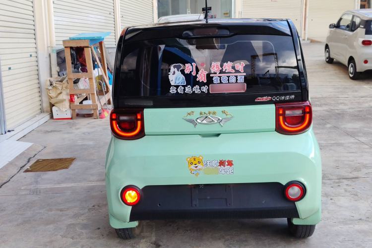Used Chery New Energy QQ Ice Cream 2022 170km Sundae Phosphate Lithium-Ion
