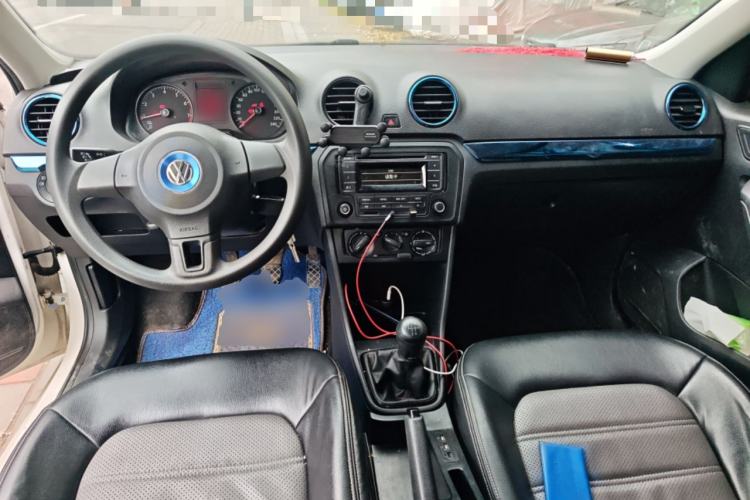 Used Volkswagen Jetta 2015 Value Edition 1.6L Manual Fashionable Style