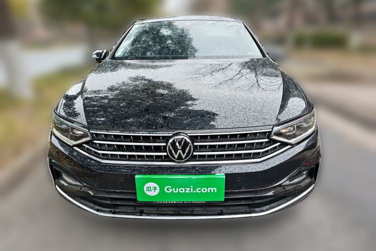 Used Volkswagen Magotan 2023 2 Million Units Commemorative Edition 330TSI DSG Luxury Version Front