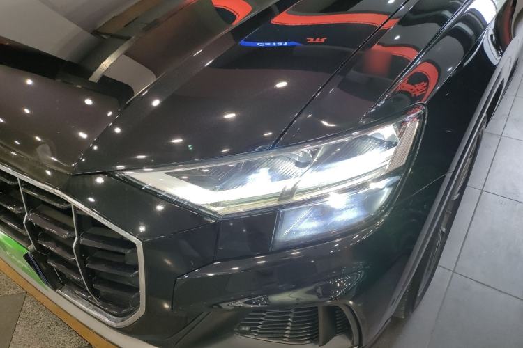 Used Audi Q8 2019 55 TFSI Luxury Dynamic Model