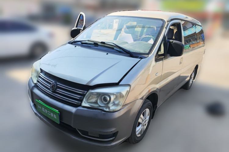 Used FORTHING Lingzhi 2013 M5 Q3 2.0L 7-seat Long-wheelbase Luxury Model