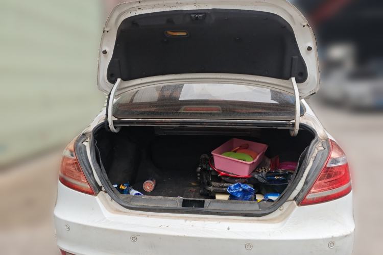 Used Geely Auto Emgrand 2014 Sedan 1.5L Manual Elite Model
