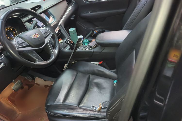 Used Cadillac XT5 2020 Revised Version 28T Luxury Edition Left Rear Seat