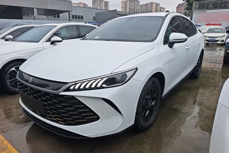Used BYD Qin PLUS 2025 DM-i Smart Drive 55KM Leading Model