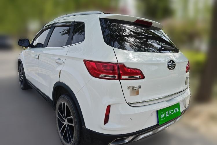 Used Bestune X40 2018 Internet Celebrity Edition 1.6L Automatic Luxury Version