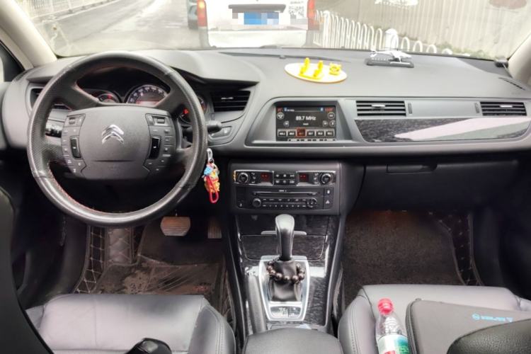 Used Citroen C5 2014 2.0L Automatic Luxury Edition Interior 2