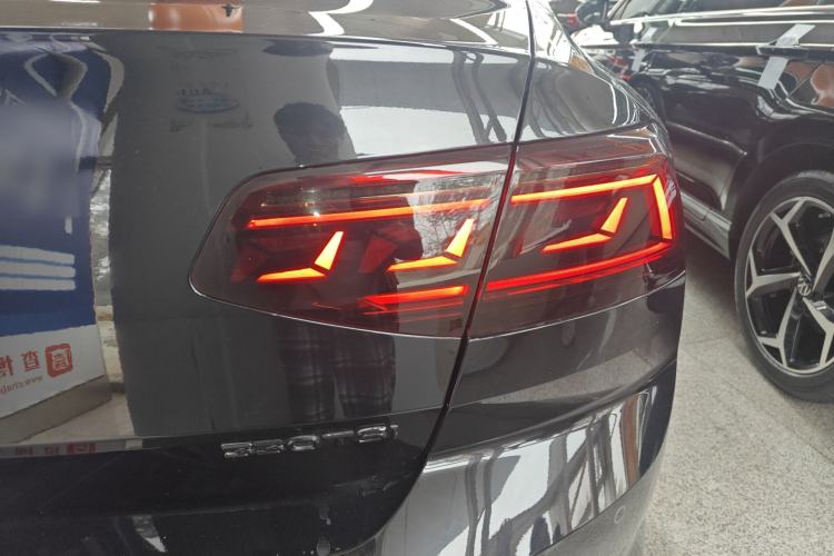 Used Volkswagen Magotan 2020 330TSI DSG Luxury Edition