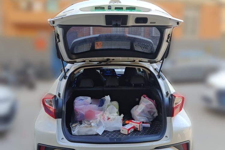 Used Toyota C-HR 2020 2.0L Luxury Edition
