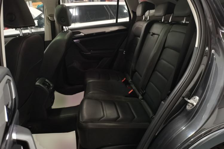 Used Volkswagen Tayron 2019 330TSI Two-Wheel Drive Luxury Model China VI Standard