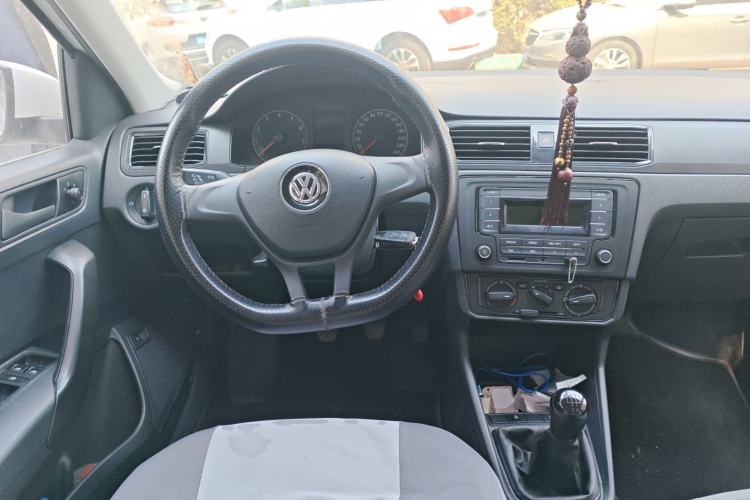 Used Volkswagen Santana 2019 1.5L Manual Fashion Edition China VI Standard Steering Wheel