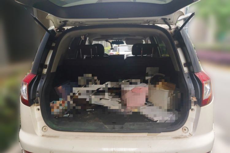 Used Geely Auto GX7 2014 2.0L Manual Luxury Version
