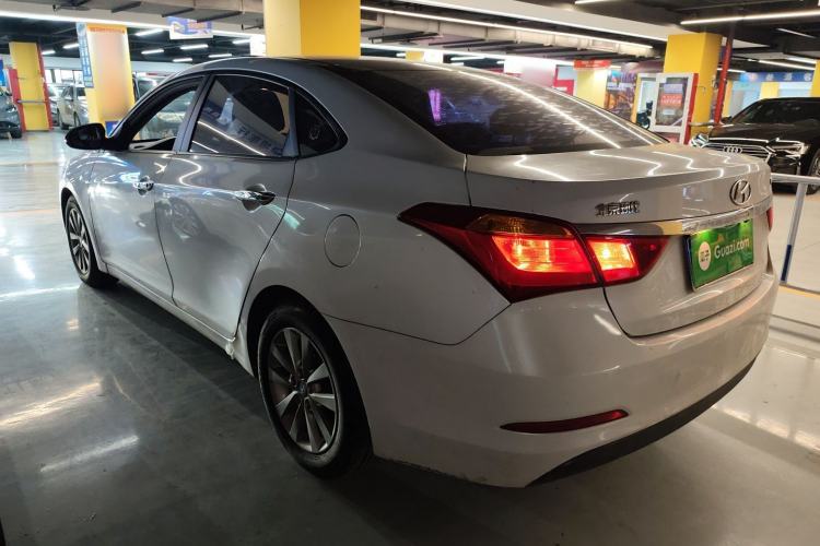 Used Hyundai Mistra 2014 1.8L Automatic Smart GLS Rear Left 45 Deg