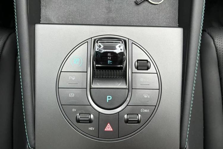 Used BYD Seal 06 New Energy 2025 DM-i Smart Drive 120KM Deluxe Model Gear Lever