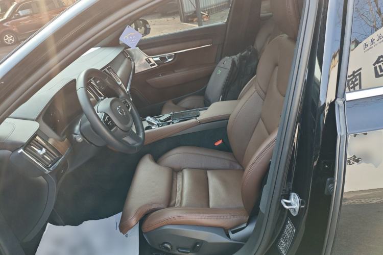 Used Volvo S90 2024 B5 Luxury Smart Edition
