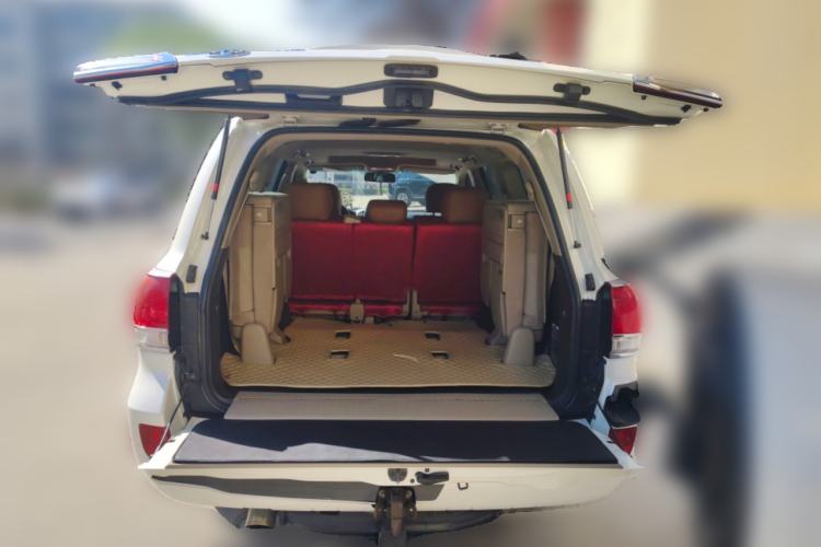 Used Toyota Land Cruiser 
