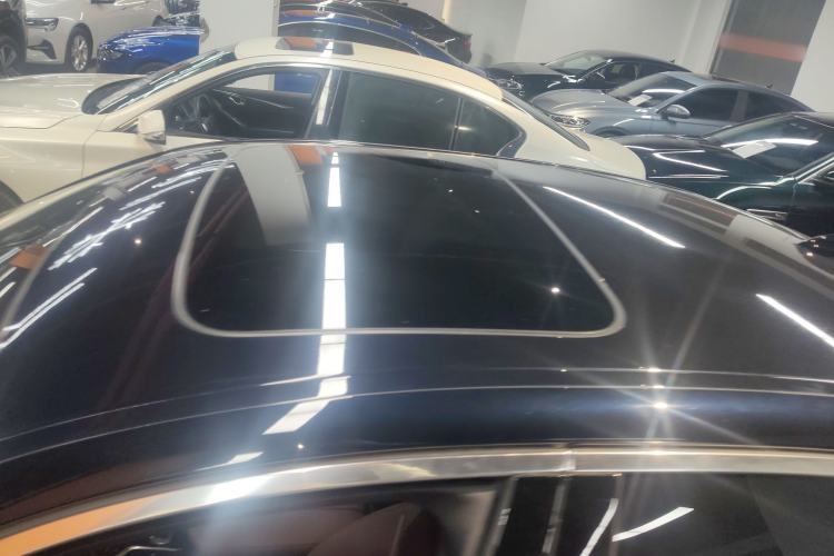 Used BMW 5 Series 2022 Second Facelift 525Li M Sport Package Roof