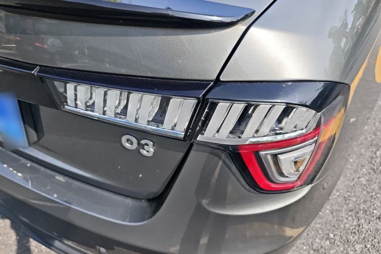 Used Lynk & Co 03 2022 2.0TD DCT JingPro Exterior 3