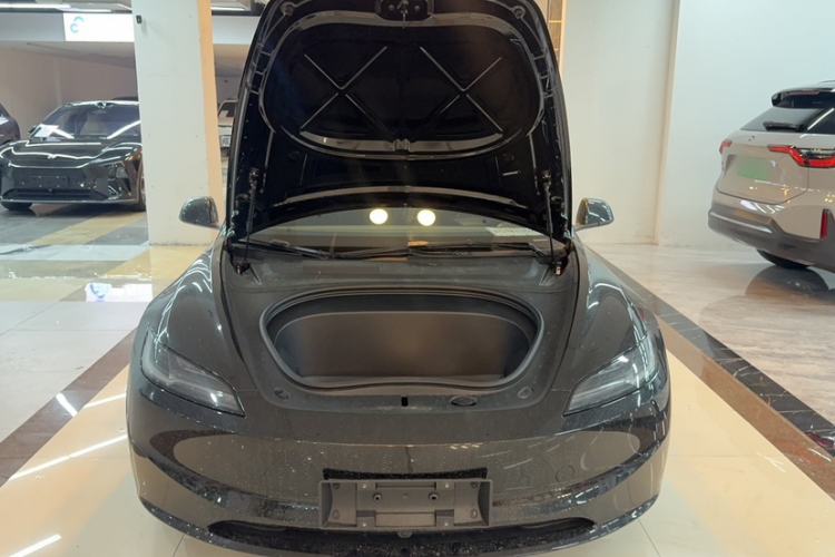 Used Tesla Model 3 2025 Model Revised Rear-Wheel-Drive Version Exterior 3