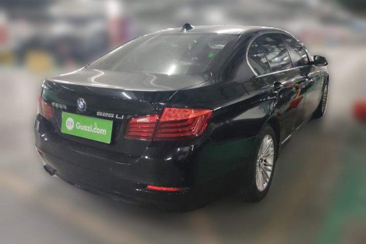 Used BMW 5 Series 2014 525Li Leading Model
