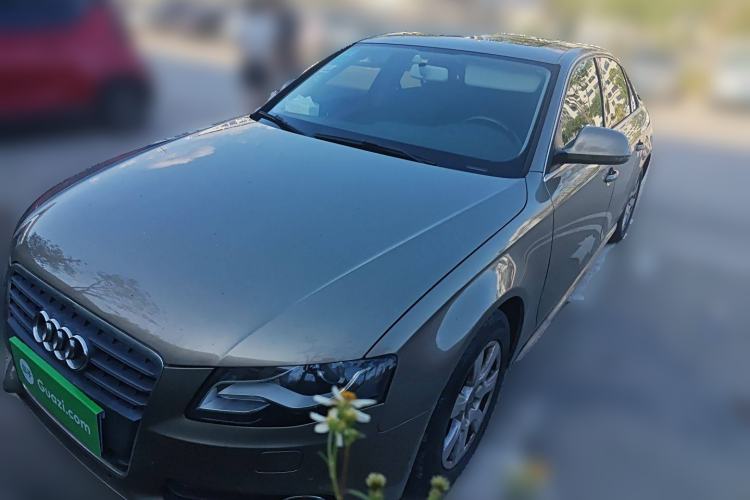 Used Audi A4L 2012 2.0 TFSI automatic standard version