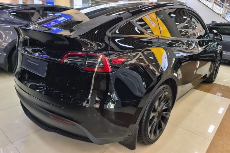Used Tesla Model Y 2021 Standard Range Rear-Wheel Drive Version