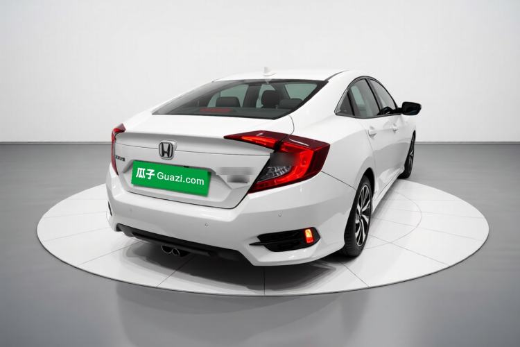 Used Honda Civic 2016 220TURBO CVT Luxury Edition
