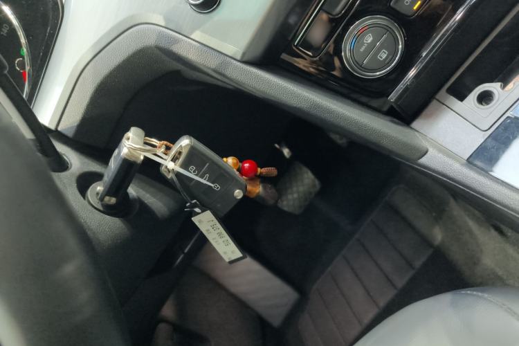 Used Volkswagen Lamando 2018 280TSI DSG Comfort Edition Interior 1