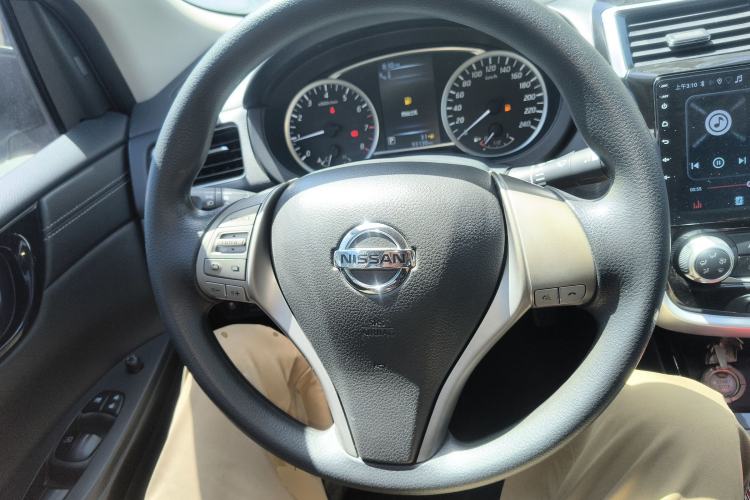 Used Nissan Tiida 2016 1.6L CVT Smart Drive Edition Steering Wheel