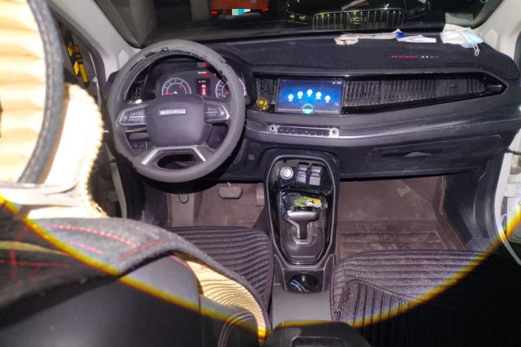 Used Haval H2s 2017 Red-Label 1.5T Dual-Clutch Elite Model