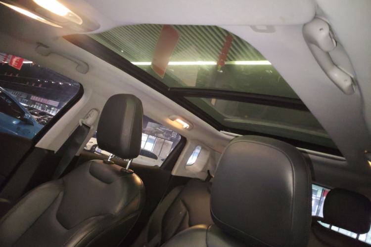 Used Jeep Compass 2019 220T Automatic Family Edition