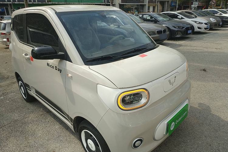 Used Wuling Hongguang MINIEV 2024 3rd Generation 215km Youth Edition