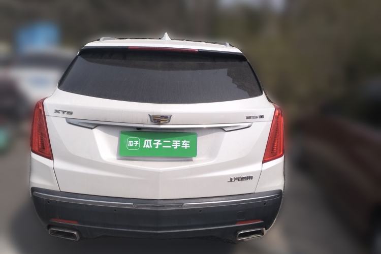 Used Cadillac XT5 2017 Anniversary Edition 25T Luxury Model