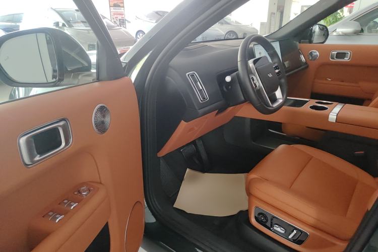 Used Li Auto L9 2025 Ultra Smart Refreshed Edition
