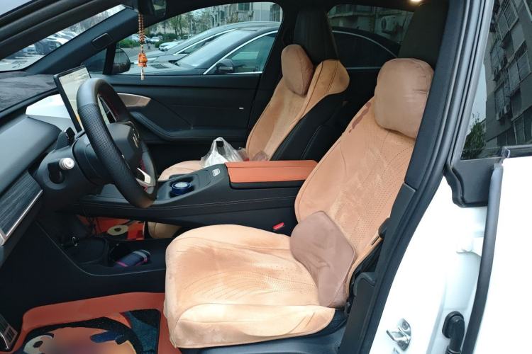 Used ONVO L60 2025 Model—60 kWh Rear-Wheel-Drive Version Left Front Seat