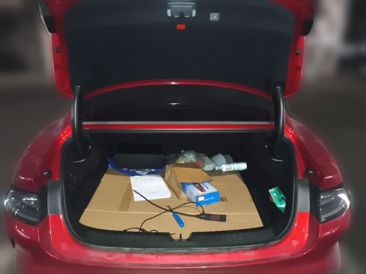 Xiaomi Auto SU7 2026 Model Standard Edition — снимка 19