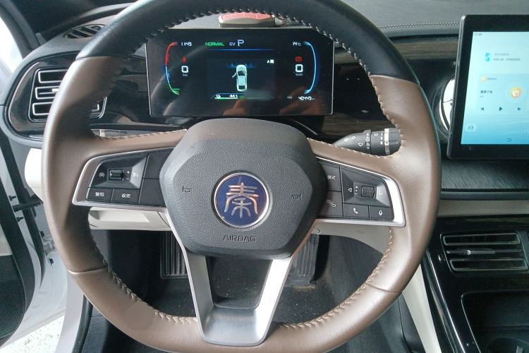 Used BYD Qin PLUS 2024 HONOR Edition DM-i 55KM Leading Model
