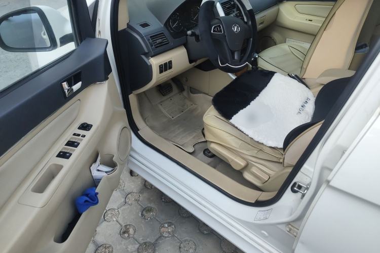 Used BAIC Senova D20 2015 Hatchback 1.5L Automatic Joyful Edition