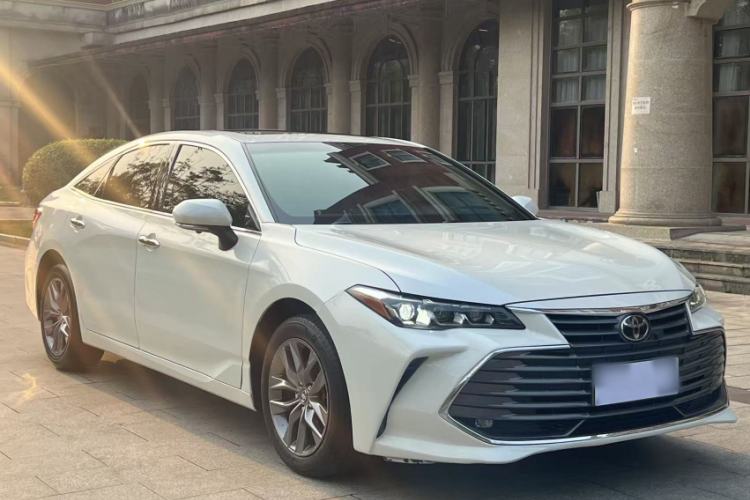 Used Toyota Avalon 2019 2.0L Luxury Edition China VI Standard