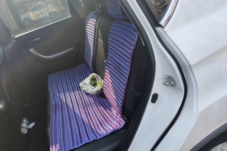 Used CHANGAN CS35 2016 1.6L Automatic Luxury Model China V Standard
