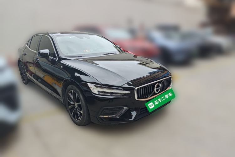 Used Volvo S60 2022 B4 Zhiyi Luxury Edition