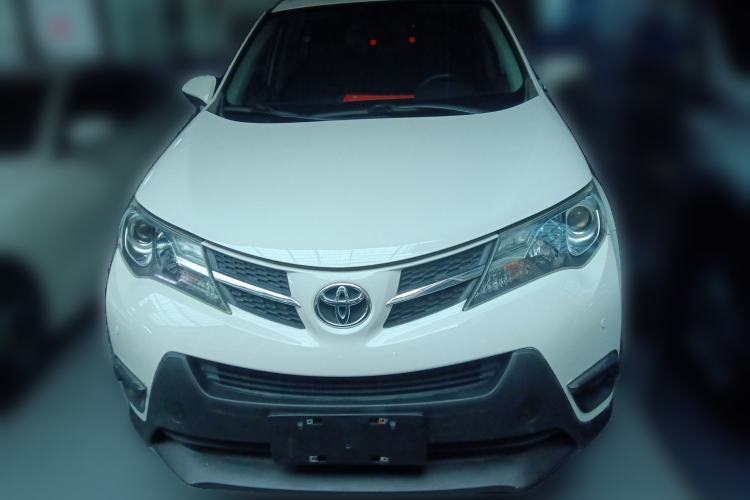 Used Toyota RAV4 2013 2.0L CVT Two-Wheel Drive Urban Edition Front