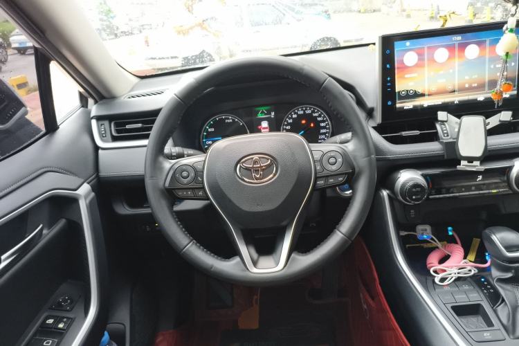 Used Toyota Wildlander 2022 Dual-Engine 2.5L E-CVT Two-Wheel Drive Luxury Edition