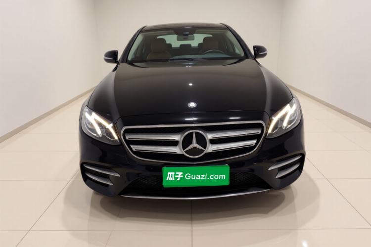 Used Mercedes-Benz E-Class 2016 E 300 L Sporty and Stylish Model
