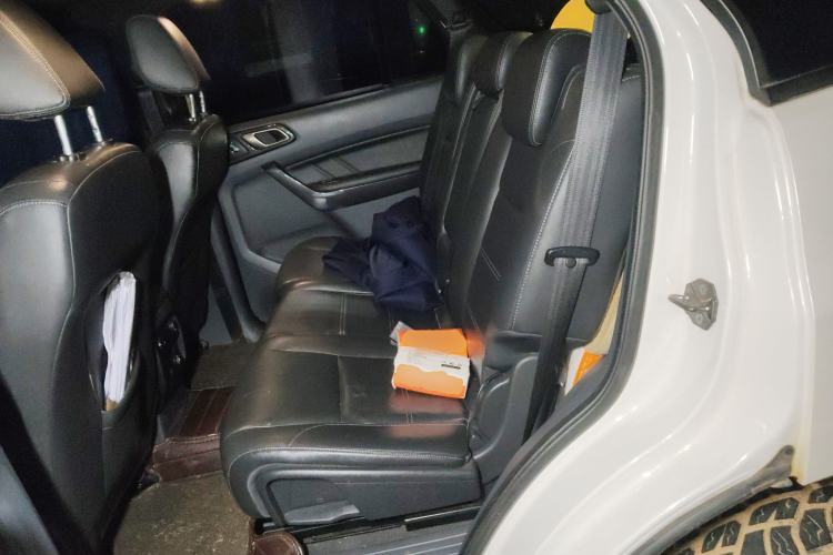 Used Ford Everest 2016 2.0T Gasoline Automatic 4x4 Flagship Edition