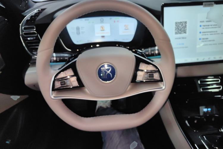 Used BYD Han 2025 EV Intelligent Driving Edition 701KM LiDAR Deluxe Model
