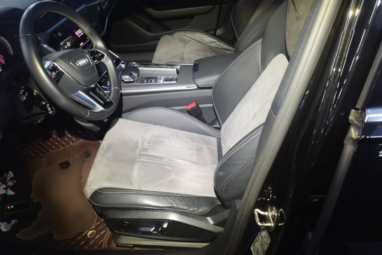 Used Audi A6L 2023 40 TFSI Luxury Dynamic Model
