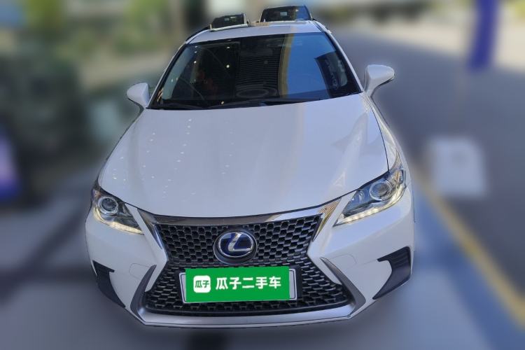 Used Lexus CT 2017 CT200h Comfort Edition Monochrome China V Standard Front