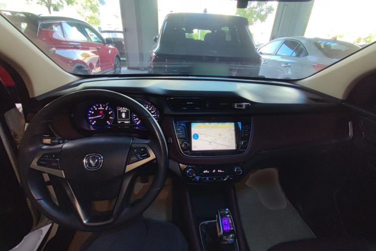 Used Changan Lingxuan 2017 1.6L Manual Elite Model
