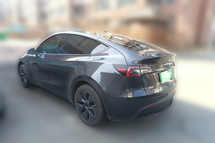Used Tesla Model Y 2024 Rear-Wheel-Drive Version Rear Left 45 Deg