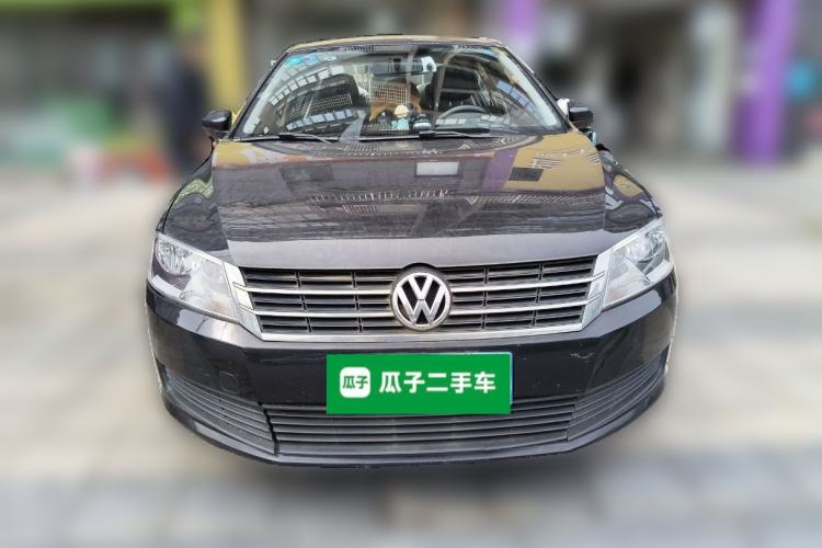 Used Volkswagen Lavida 2013 Revised Classic 1.6L Automatic Fashion Edition